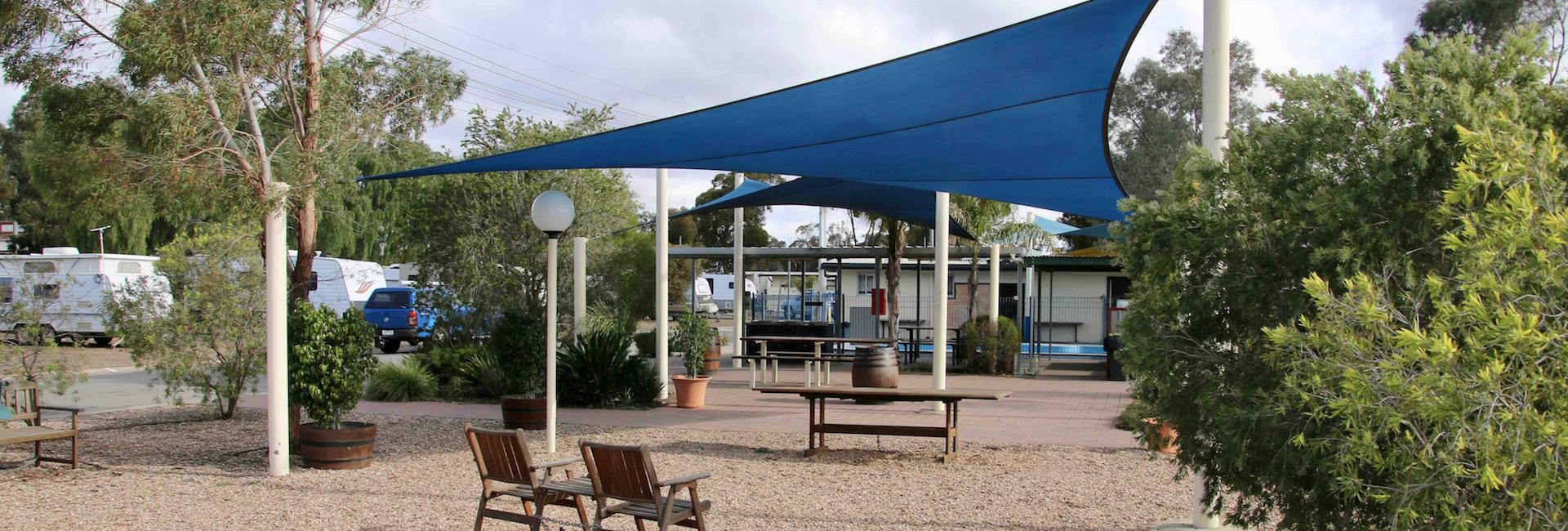Shaded relaxation area at Broken Hill Tourist Park